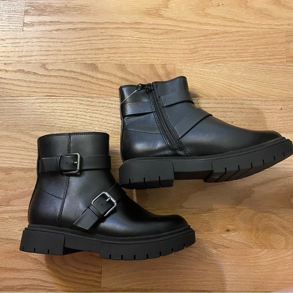 Cat & Jack Double Buckle Moto Boots NEW Sz 1 Kids Black Zip Up Heeled